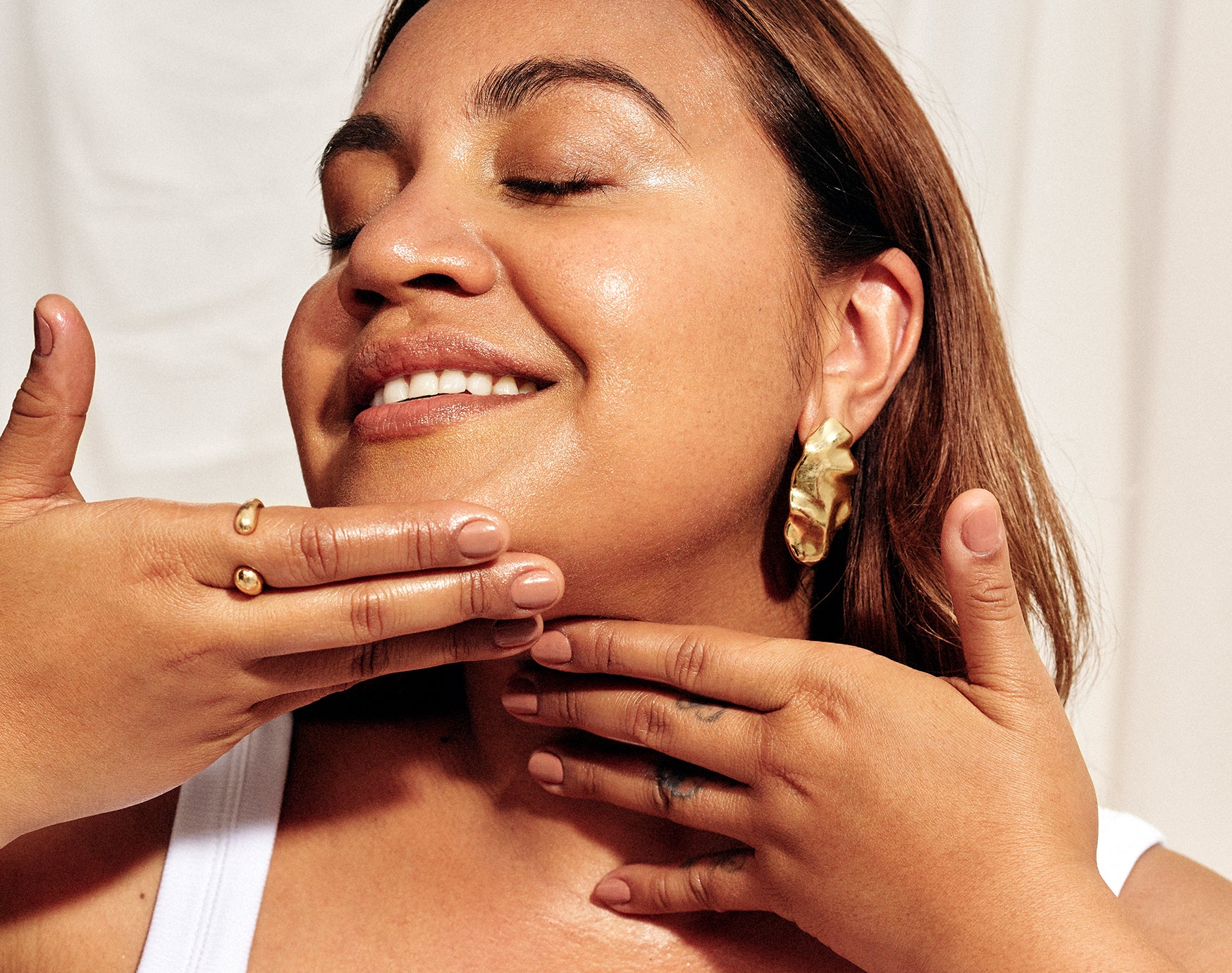 SPF 50 Hydrating Face Serum With Kakadu Plum Desert Rose Australia spf-50-hydrating-face-serum-with-kakadu-plum-desert-rose-australia